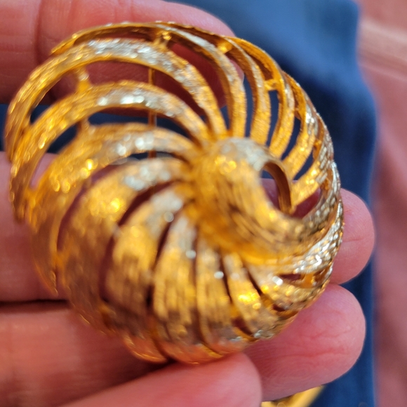 Trio of Brooches ~ Vintage ~ Sarah Coventry ~ Napier ~ Mosaic ~ Gold-Tone ~ Nice - Picture 15 of 15